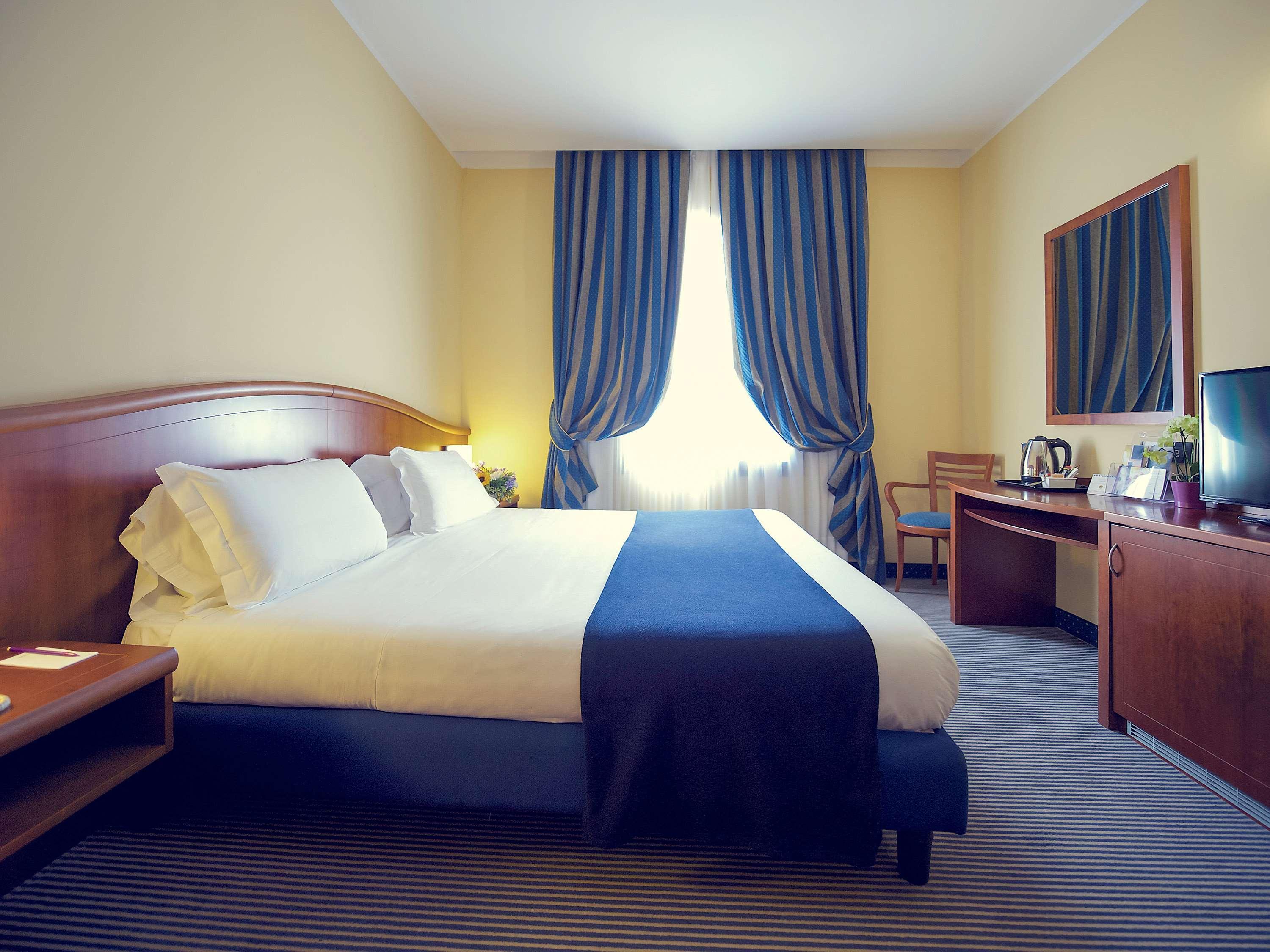 Mercure Genova San Biagio Exterior foto