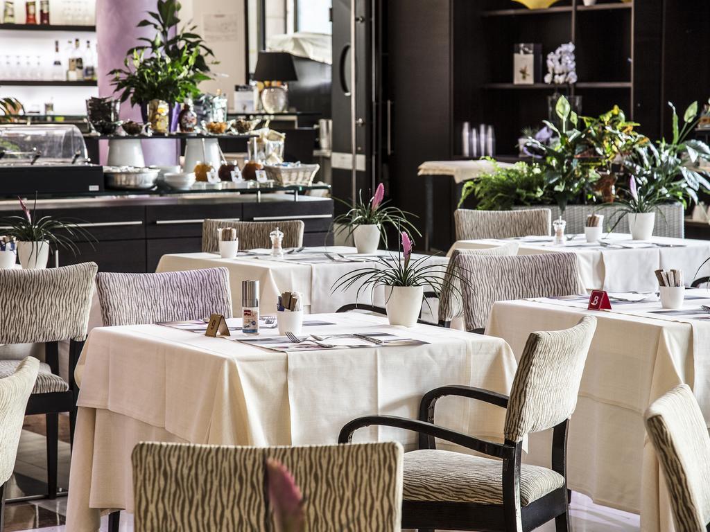 Mercure Genova San Biagio Exterior foto